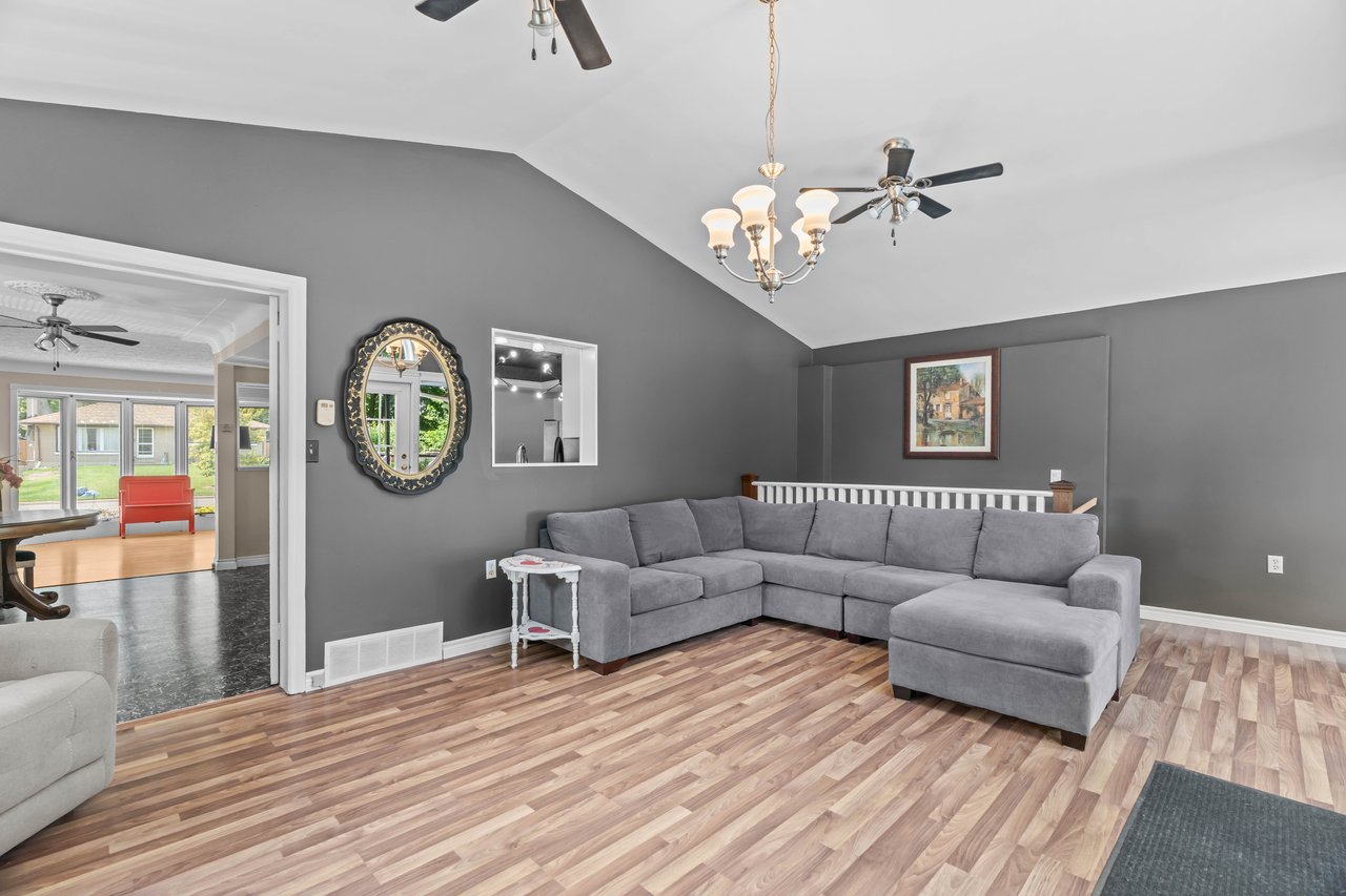 Once of a kind home in Byron 
