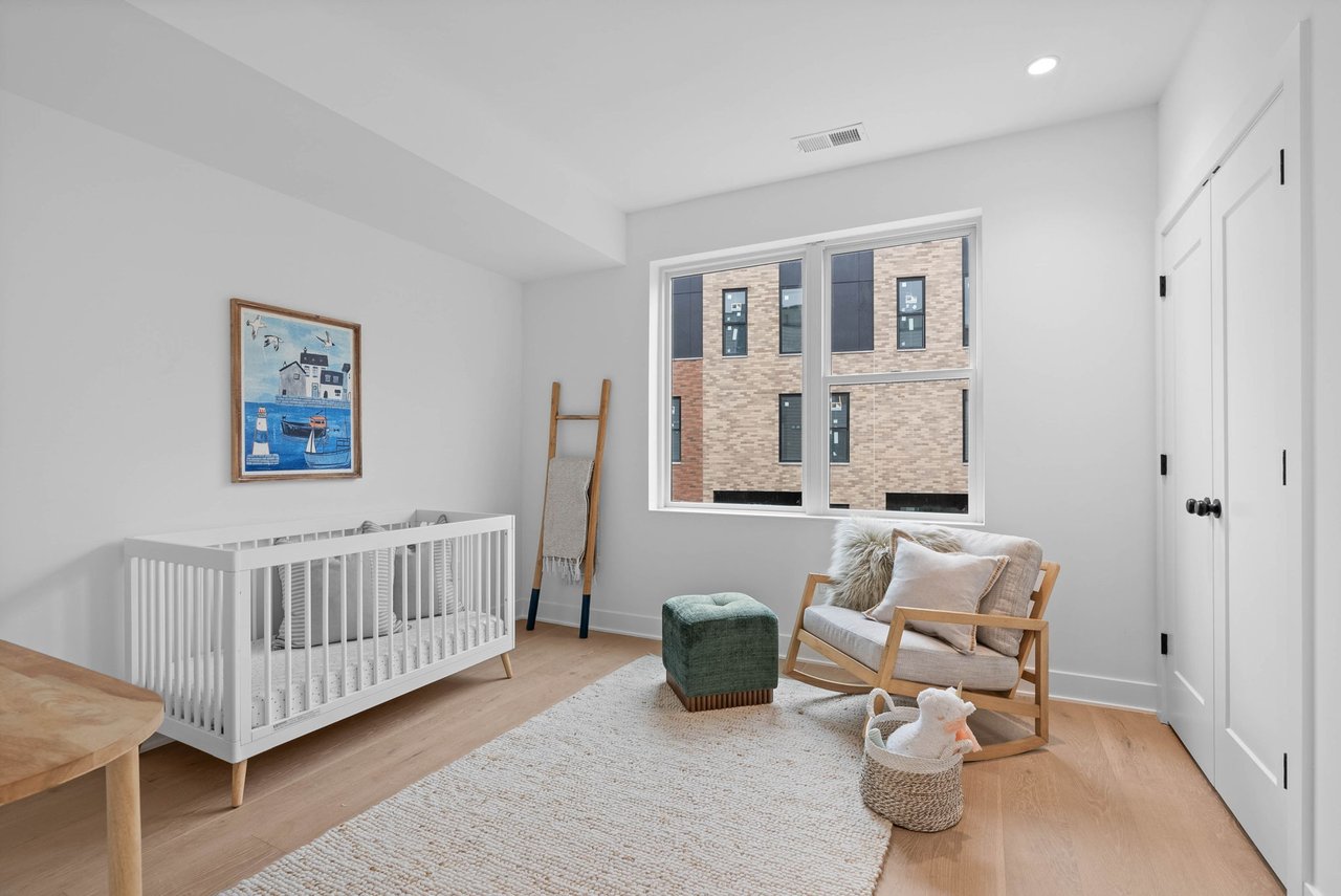 654 Fairmount Ave, Philadelphia, PA 19123