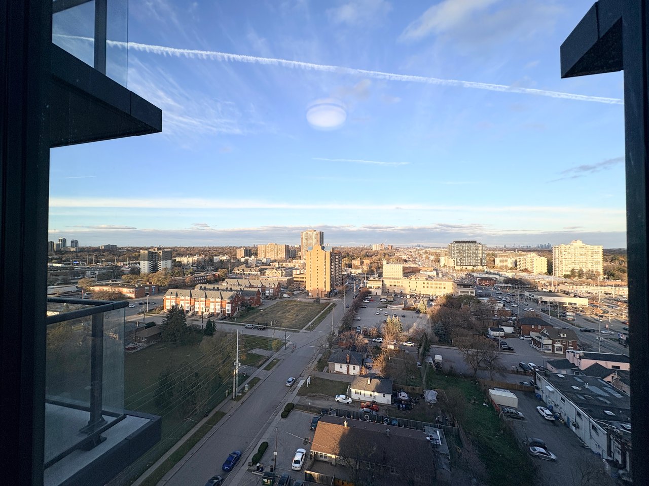 470 Front Street W 1412