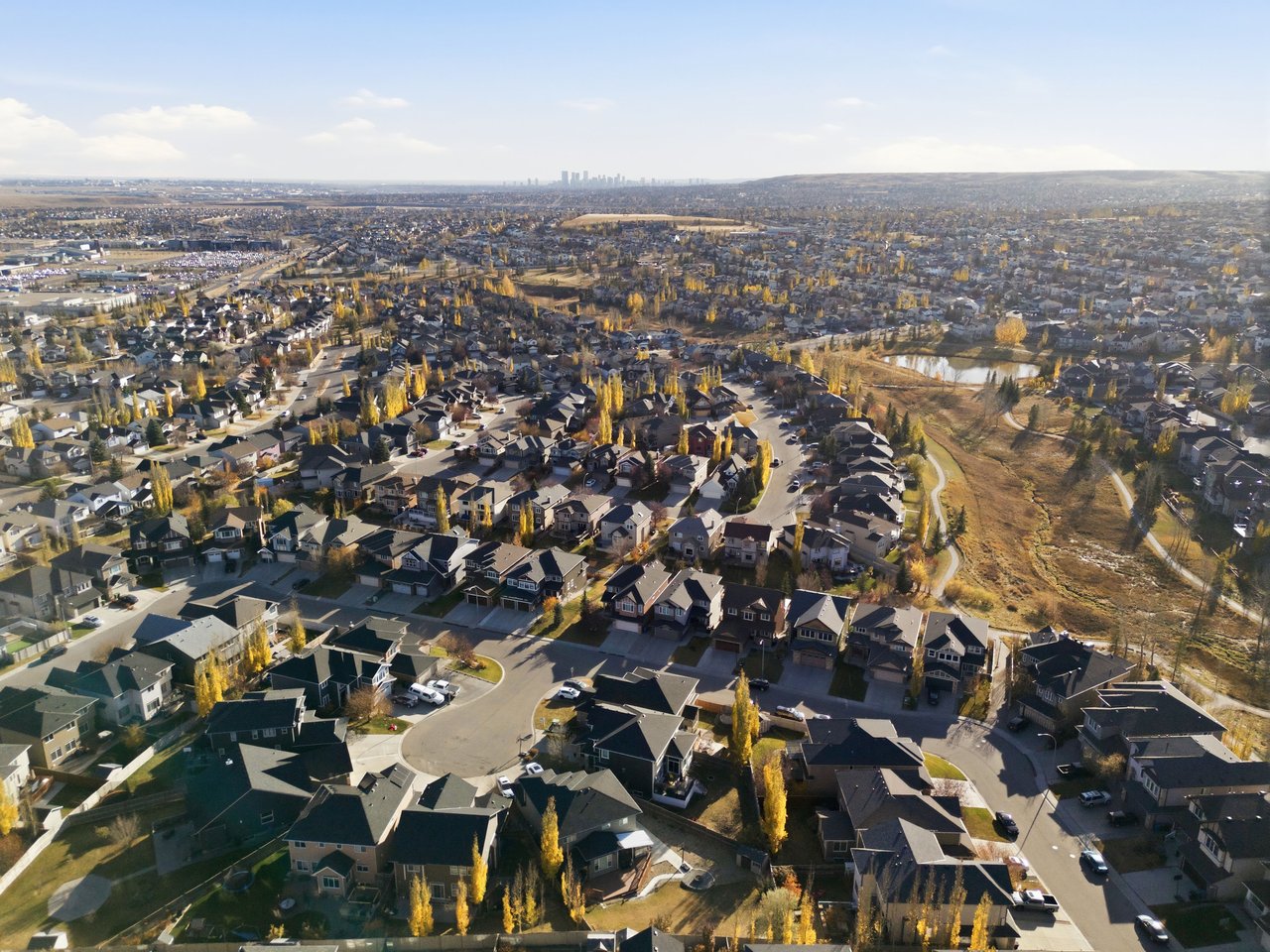 71 Panatella View NW