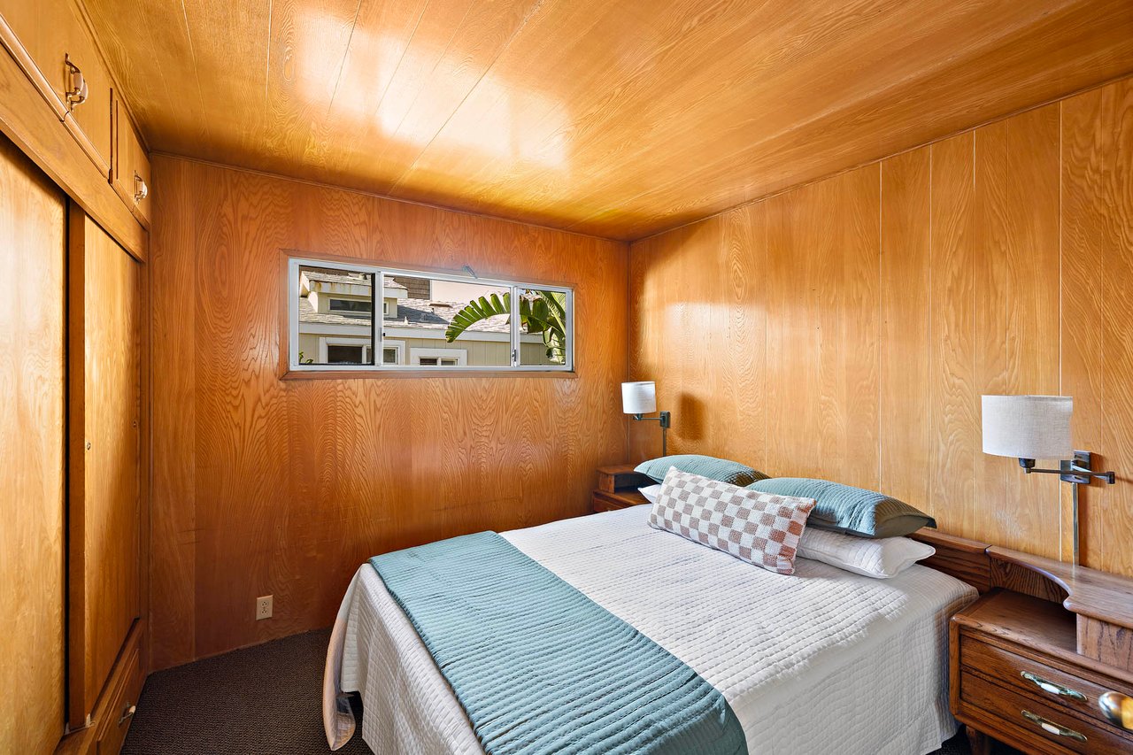 1880 N El Camino Real 38