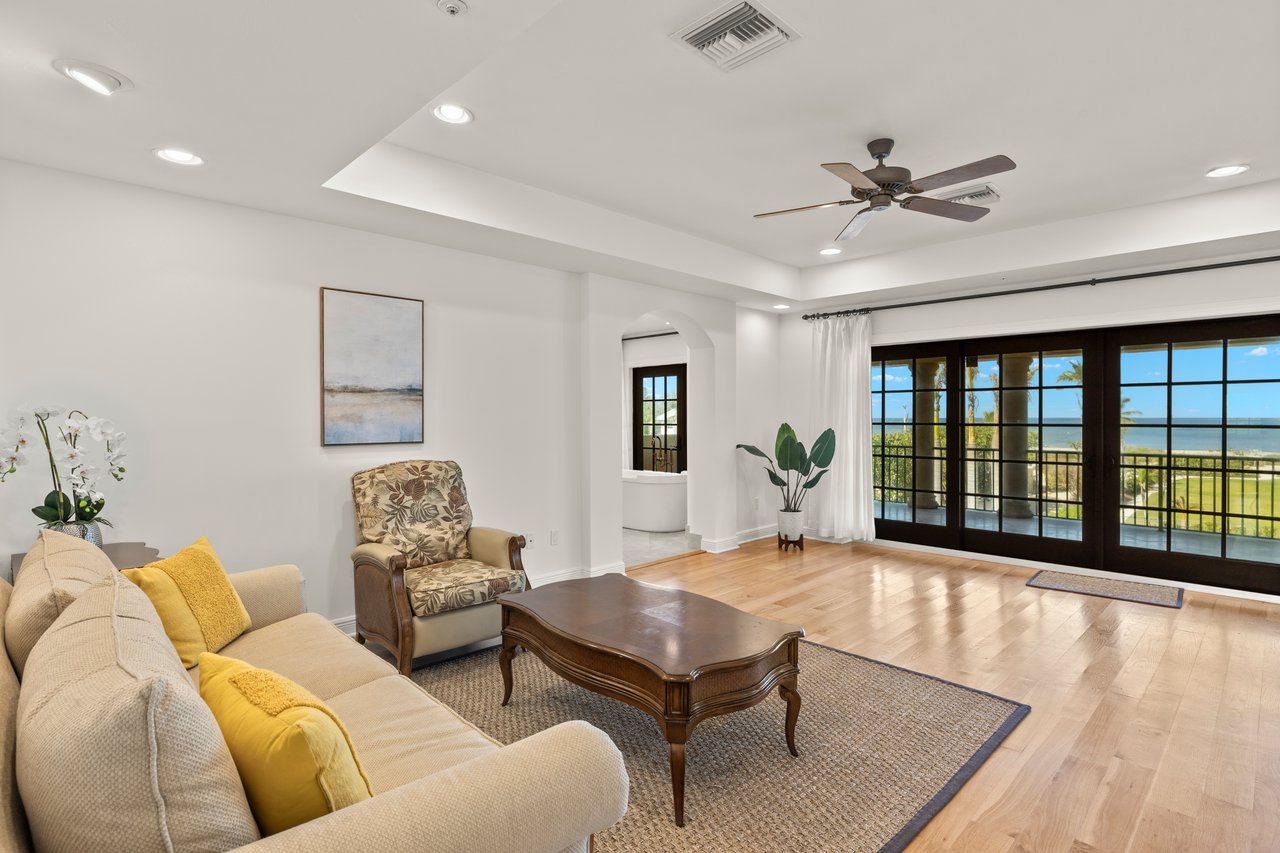 16205 Captiva DR