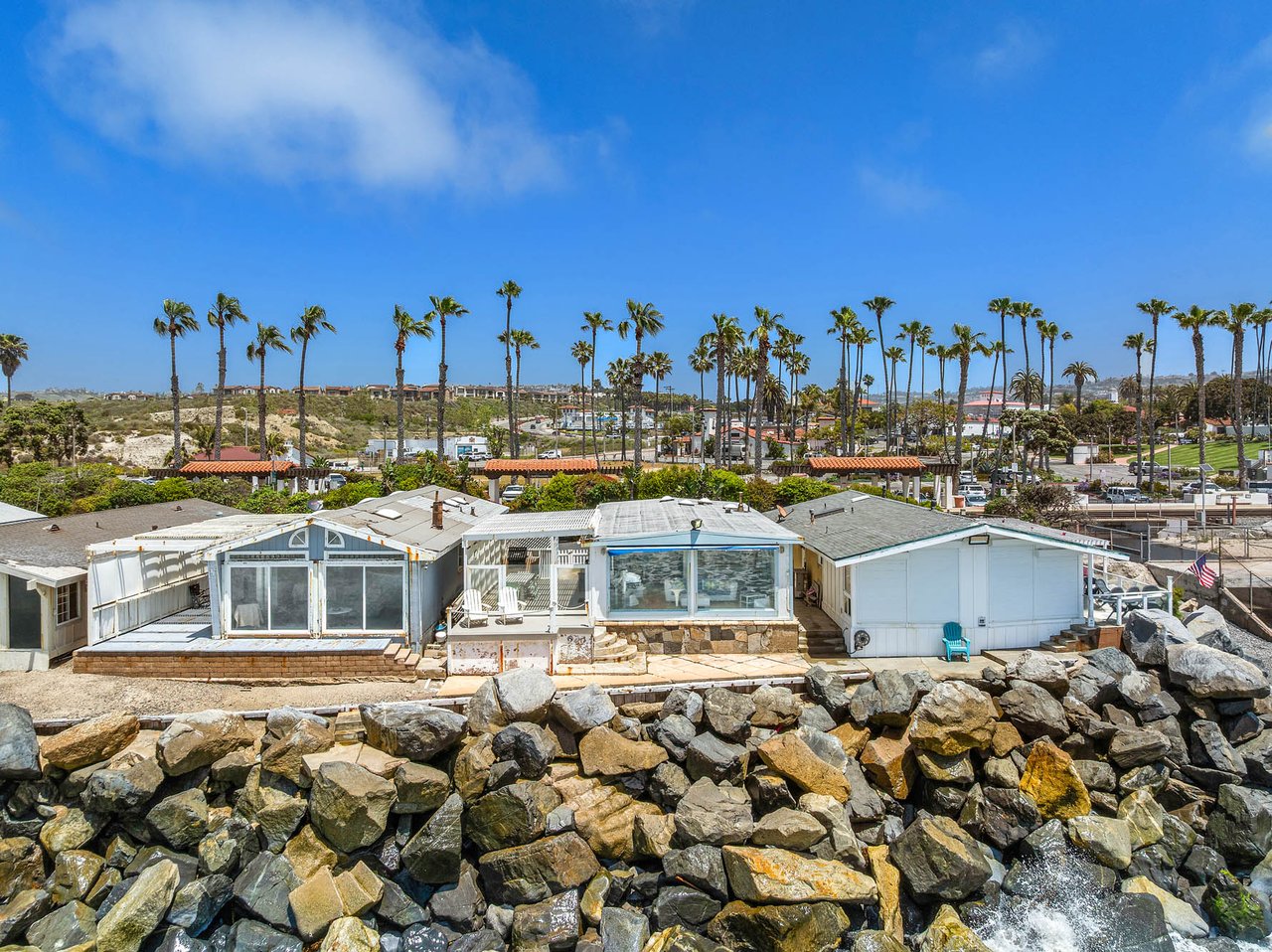 1880 N El Camino Real 2