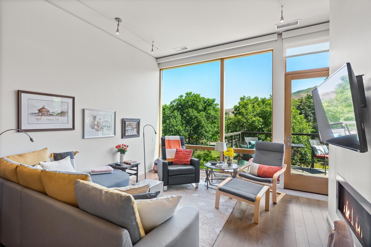 Park Modern Condo