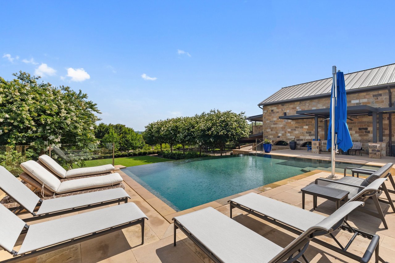 5221 Musket Cove