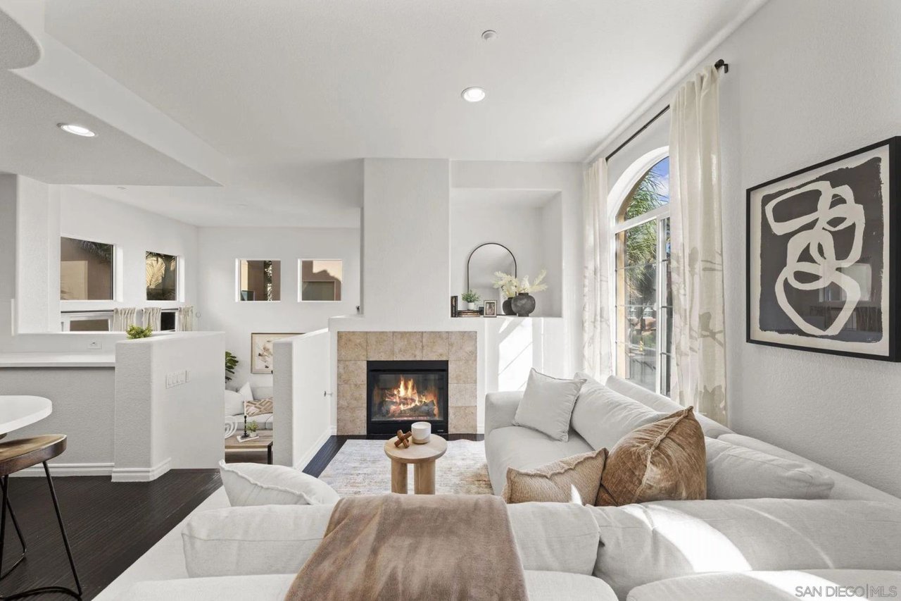 Escala at Mission Valley: 8 Active, 2 Pending