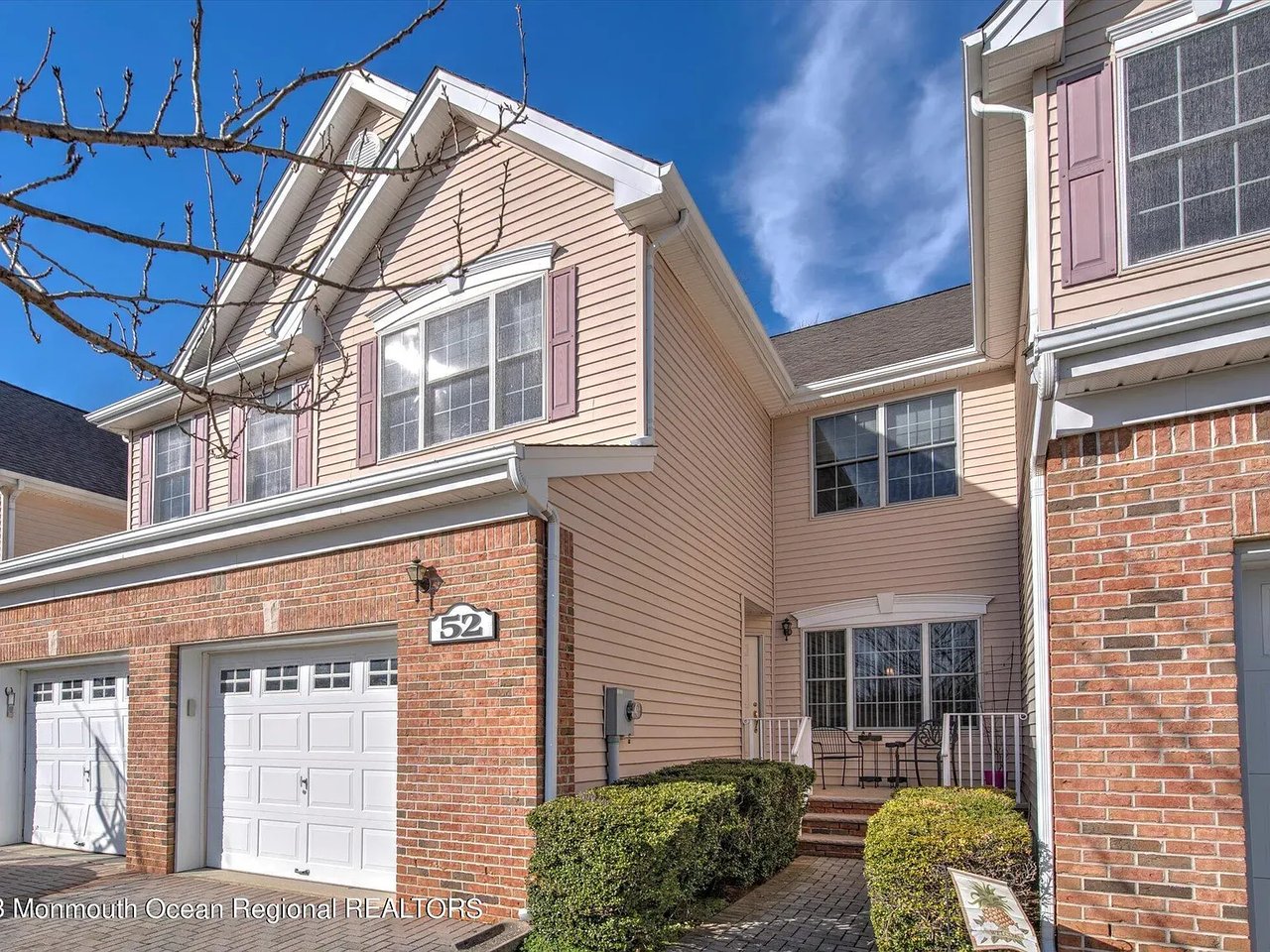52 Smock Court