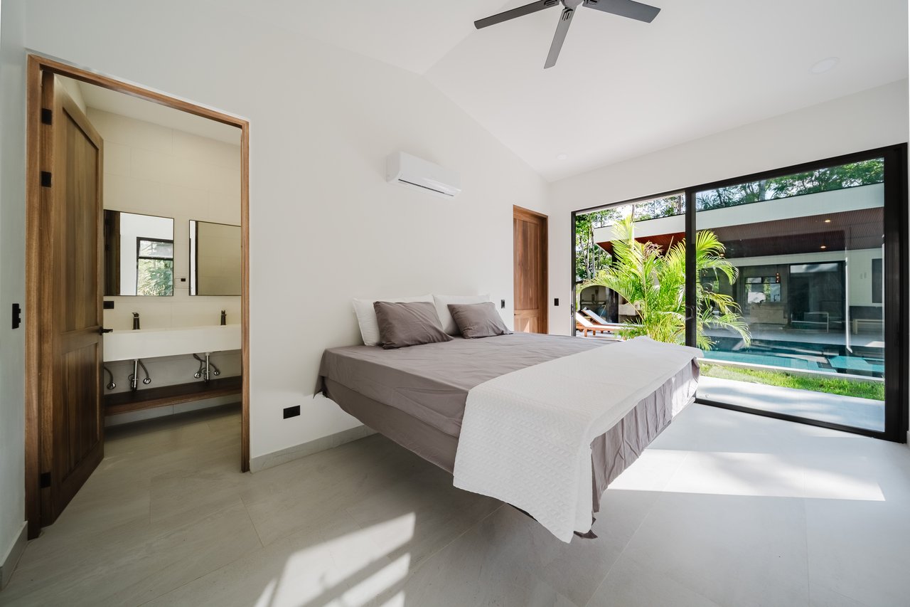 Casa Escondida, Contemporary Villa with Guest Suite