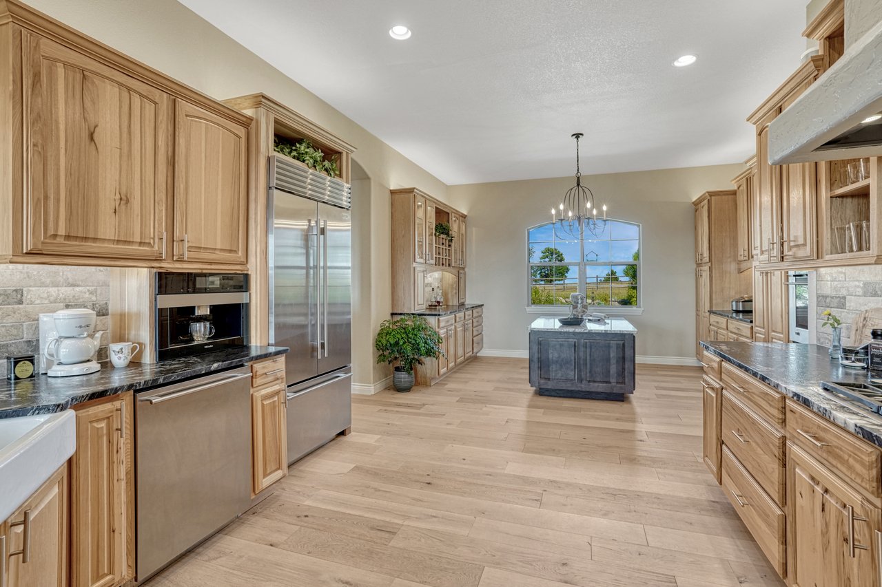10345 Little Moon Trail