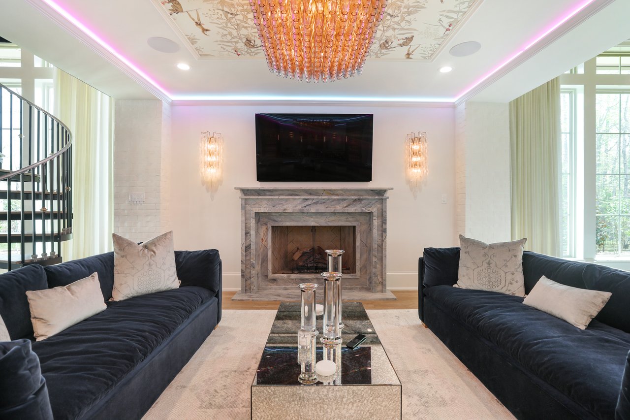 119 Cardinal Ln