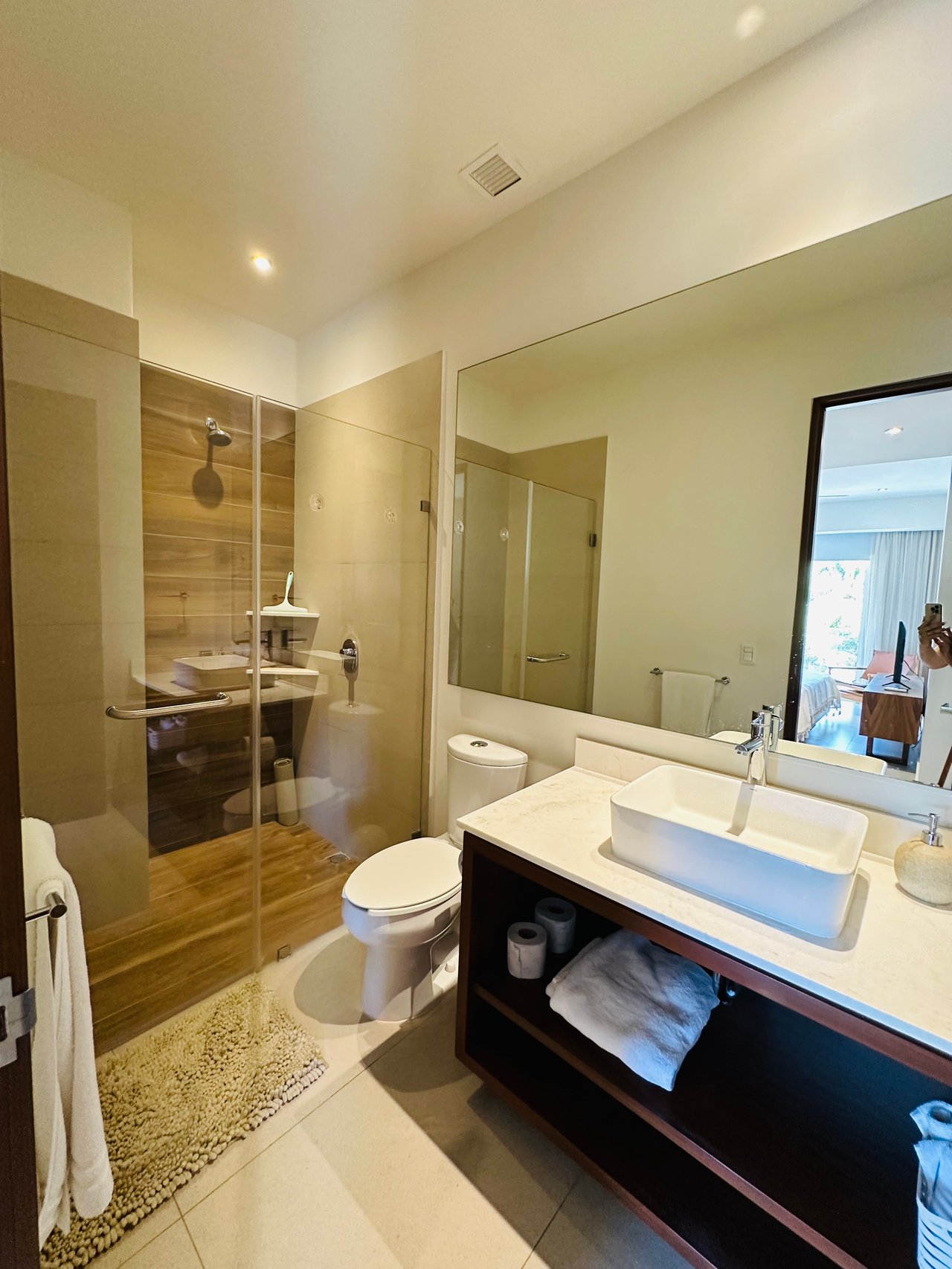 🌊 FOR RENT - Pavilion - 2 Bed Ocean Views - Check-In to the Extraoardinary!