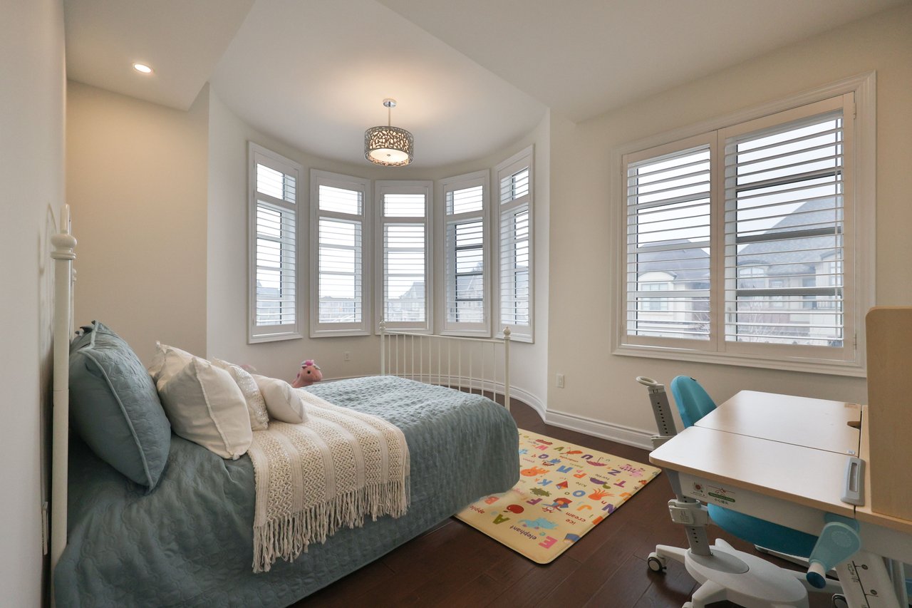 3191 Daniel Way, Oakville