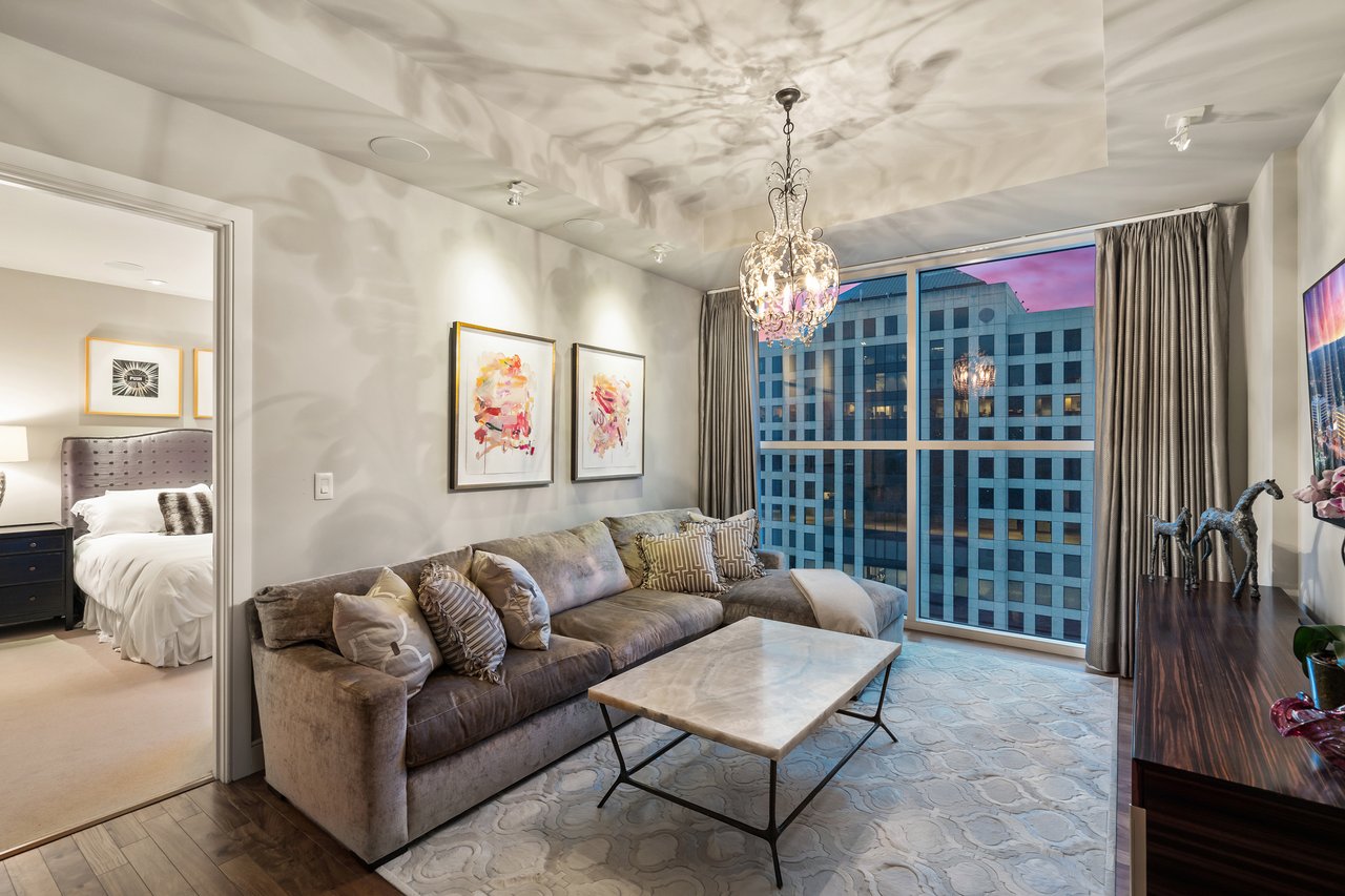 98 San Jacinto, #2002