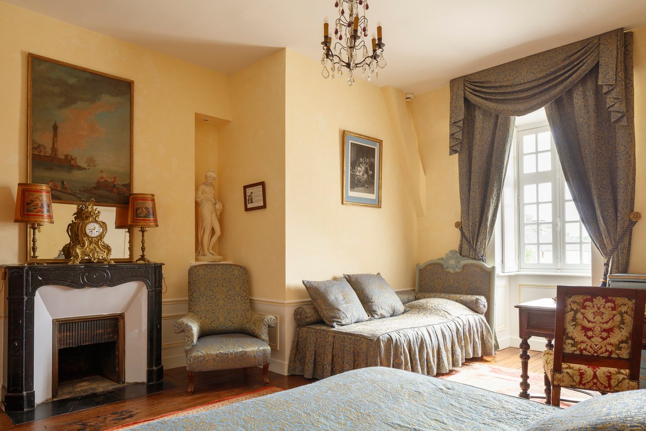 Chateau De Servigny-Historic Chateau in Normandy With Pool