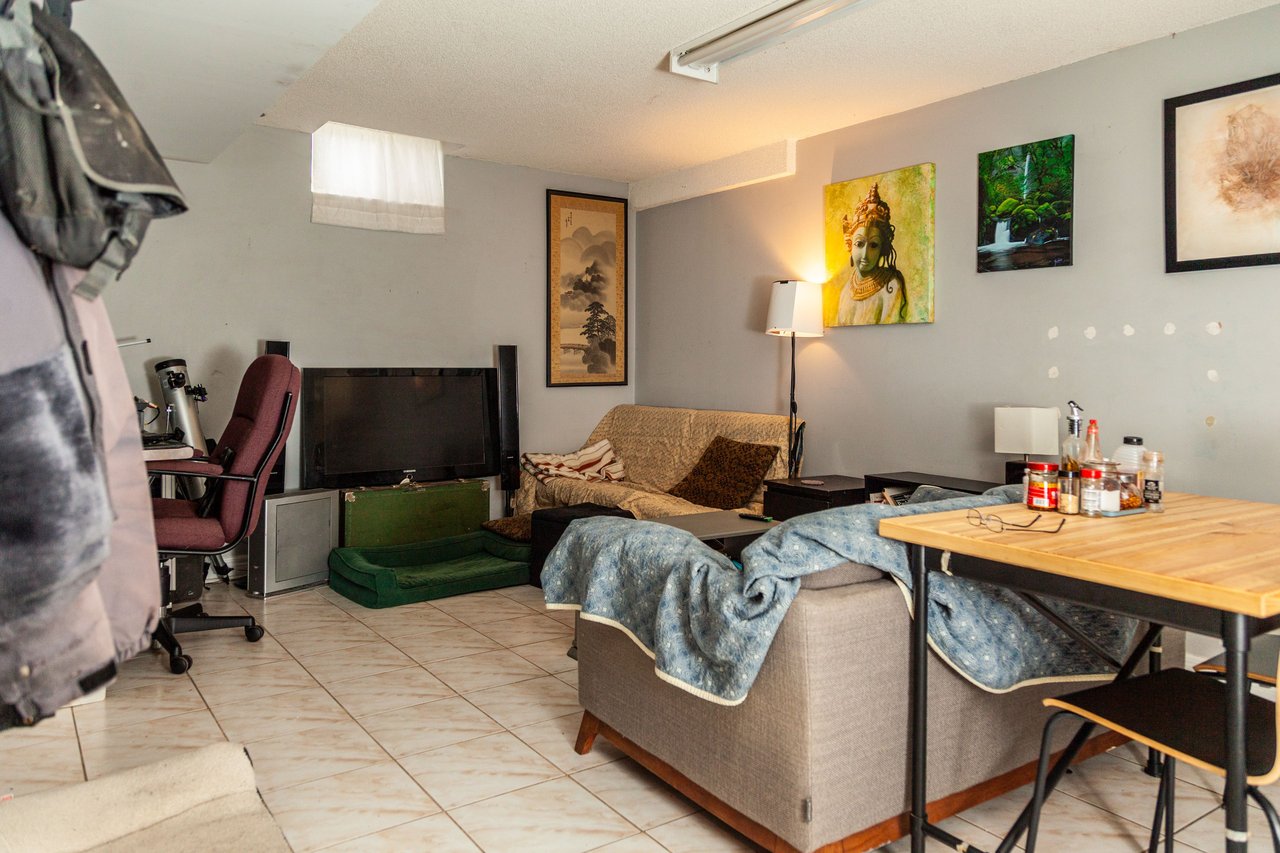 5 Belwood Boulevard Unit: Bsmt