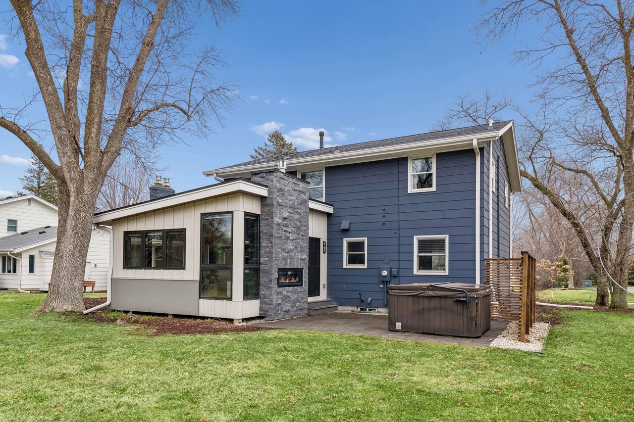 5932 Tamarac Ave, Edina