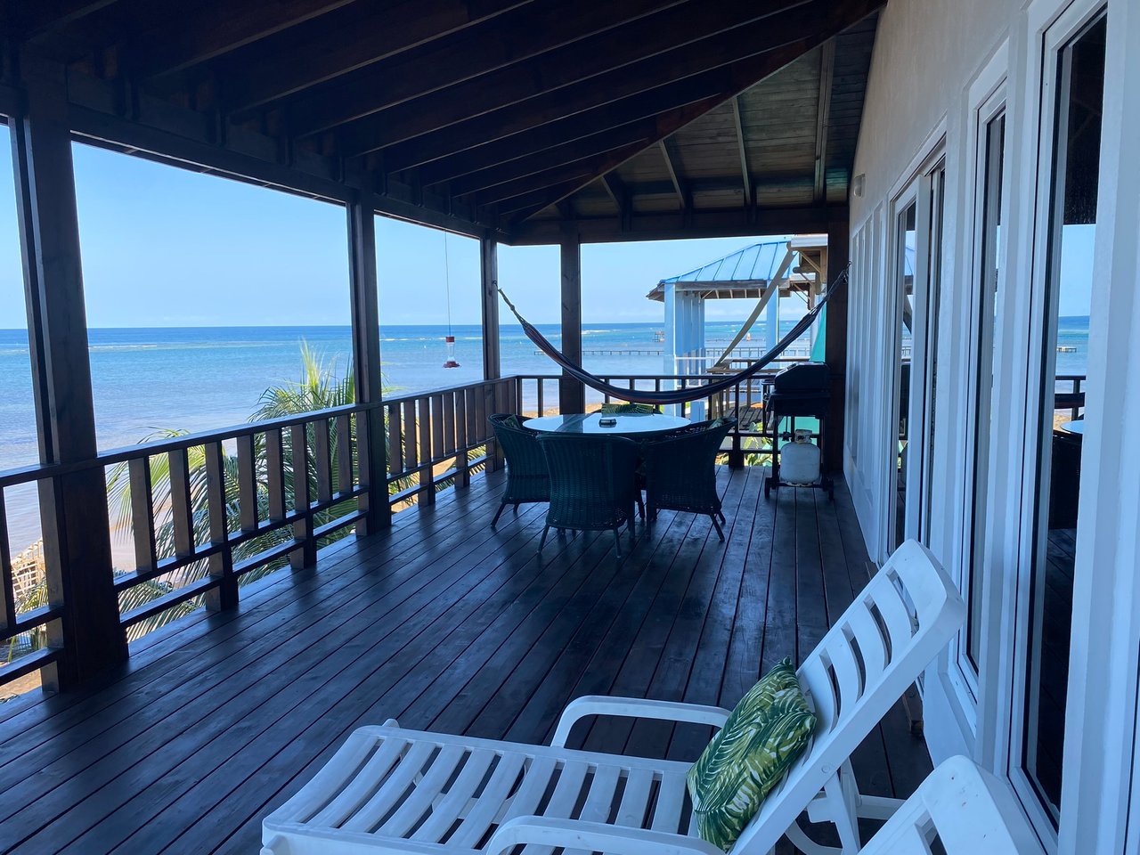 Turtle Casa Beachfront Vacation Villa