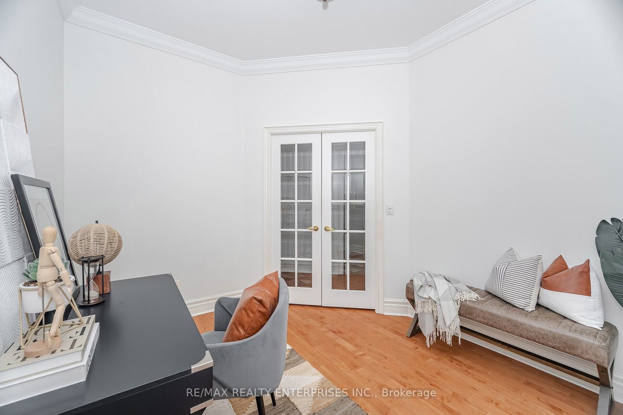 TERRACES OF OLD MILL PENTHOUSE