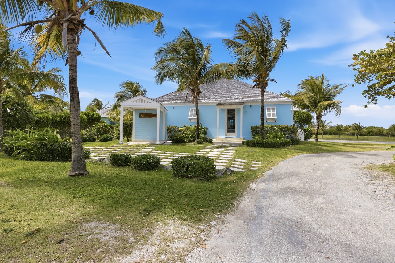Sand Dollar, Schooner Bay 