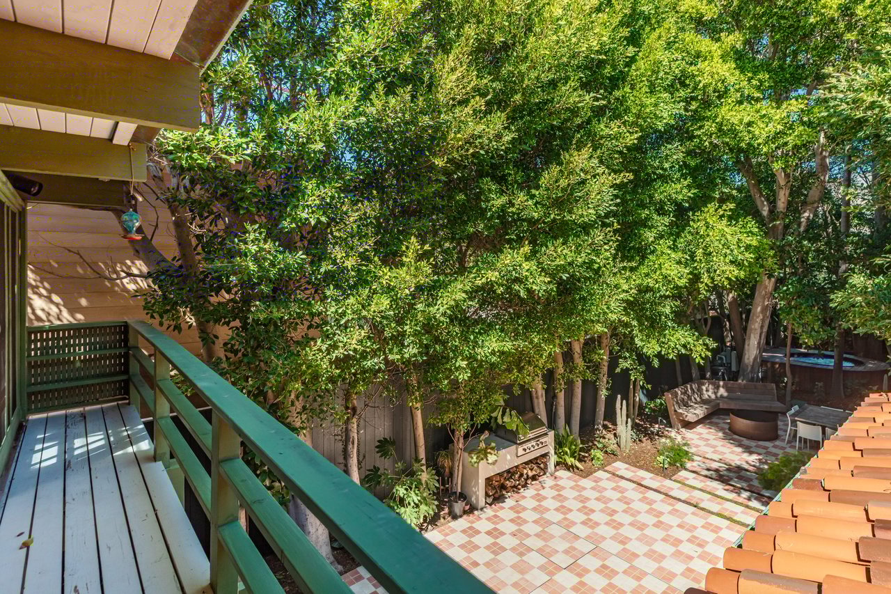 23441 Malibu Colony Rd