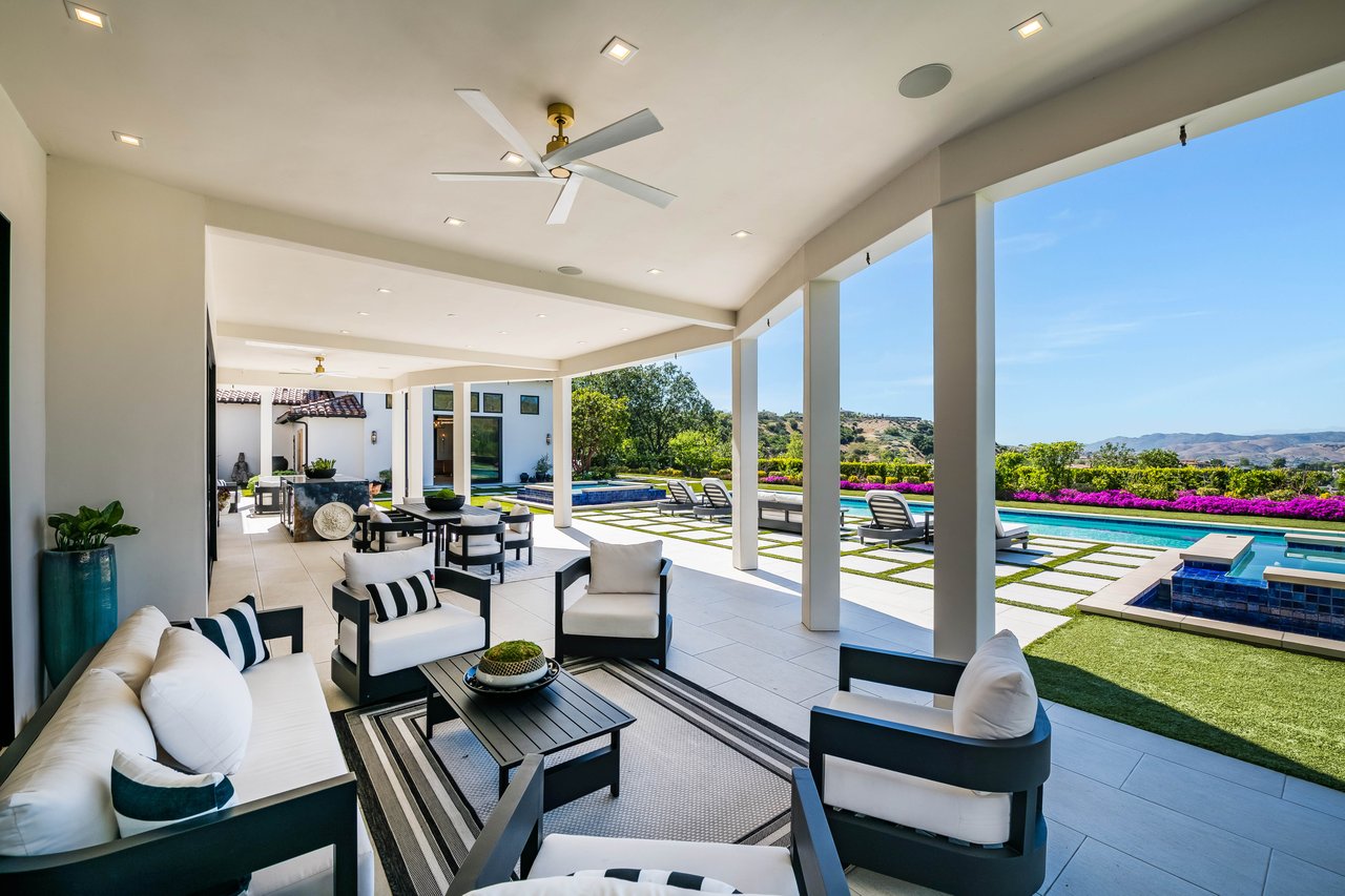 25201 Prado Del Misterio