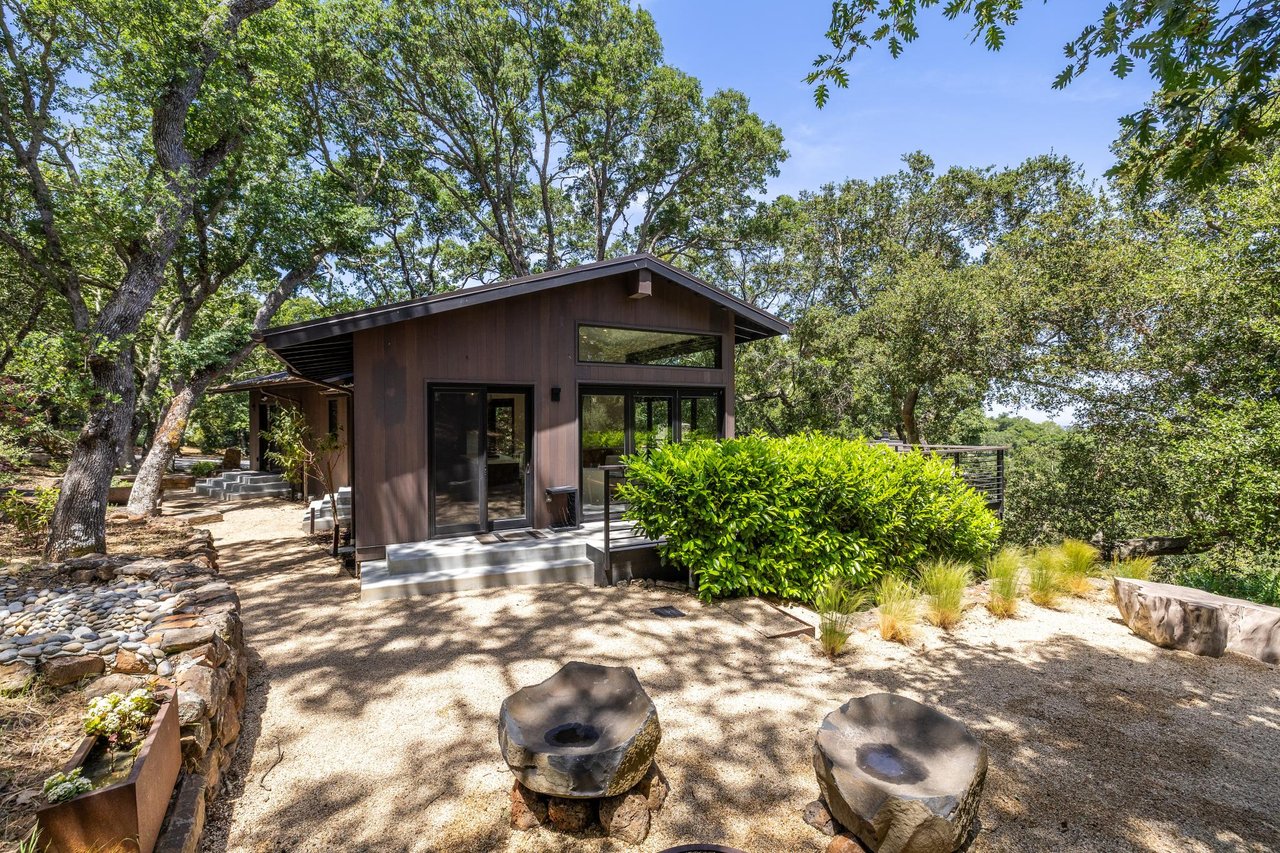 138 Bolivar LN