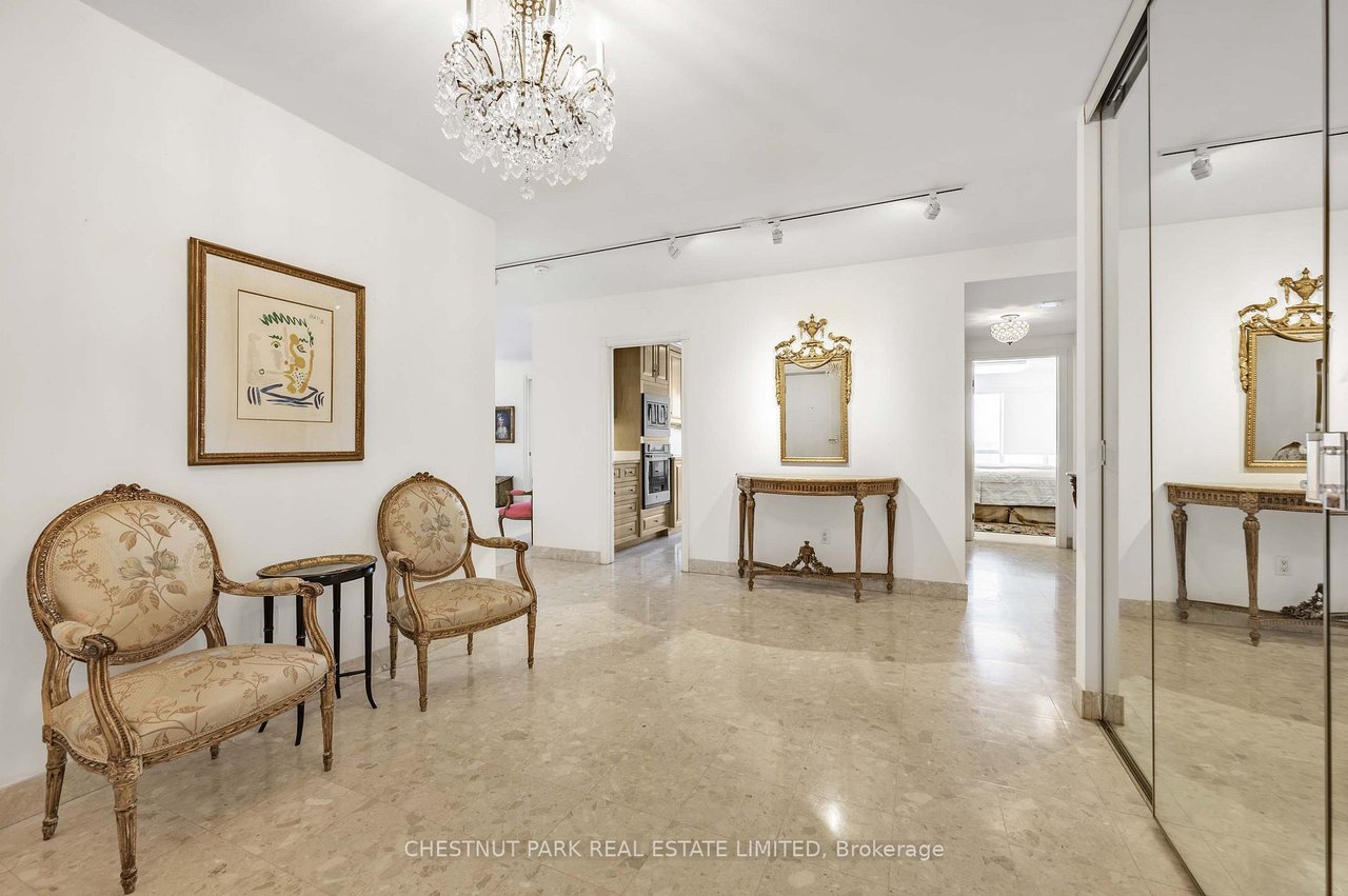 PENTHOUSE FOR DOWNSIZERS