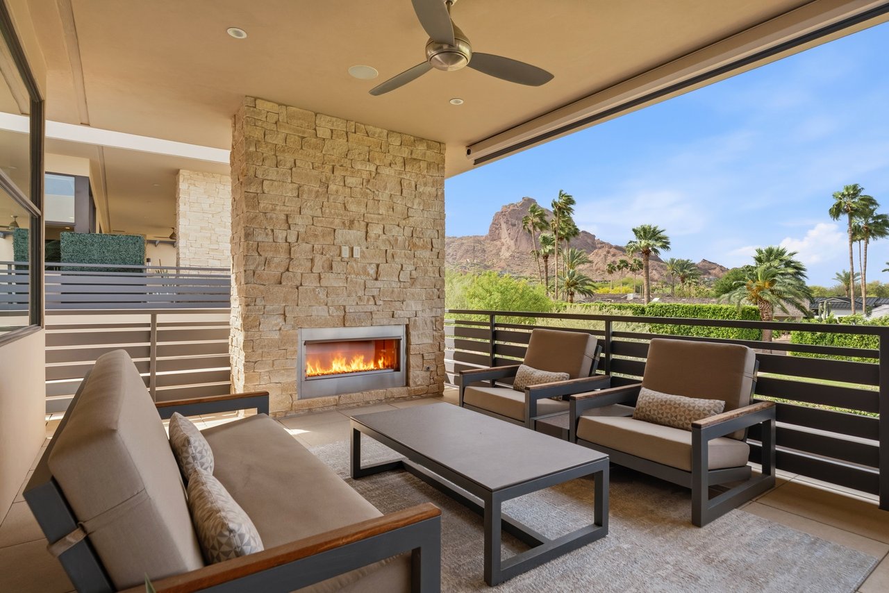 Las Brisas Drive