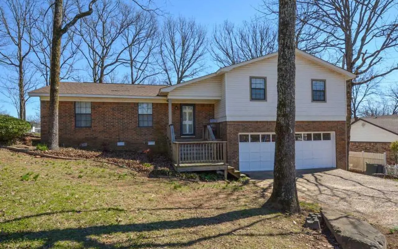 21 Rockwood Rd