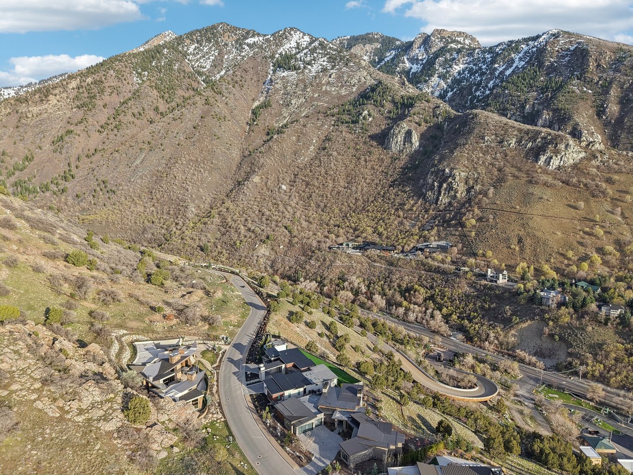 4141 E Canyon Estate Dr