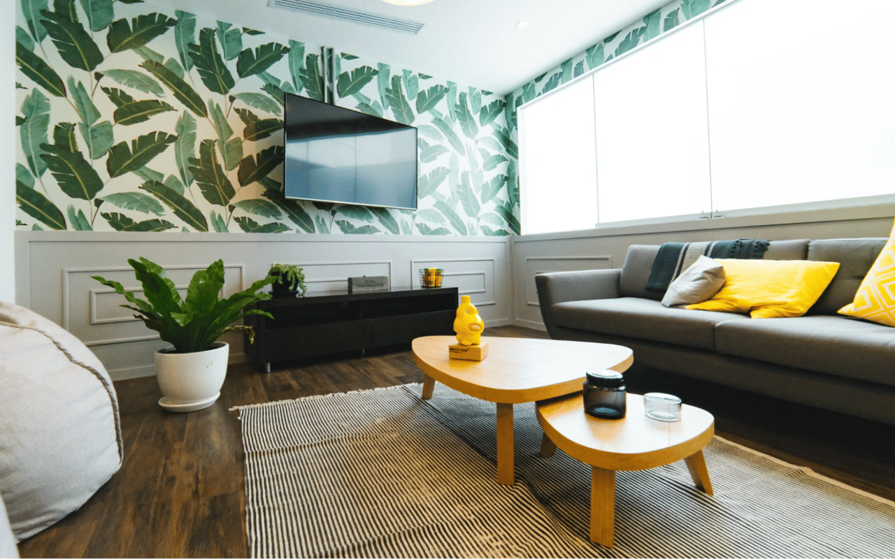 Top Home Staging Tips to Impress Your Buyer cover
