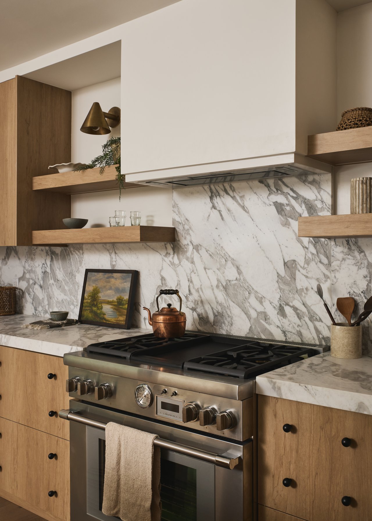 2508 N Vermont Ave, Los Feliz