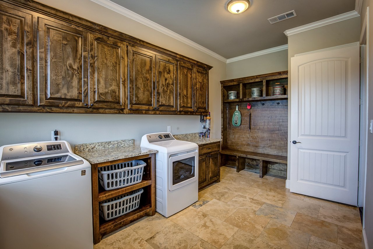 552 Horseshoe Bend