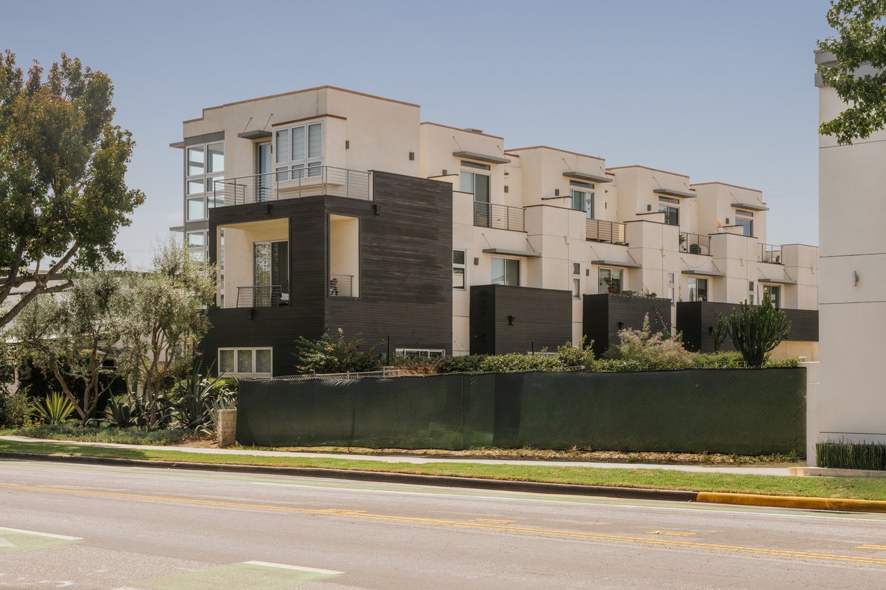1524 11th St Unit: E