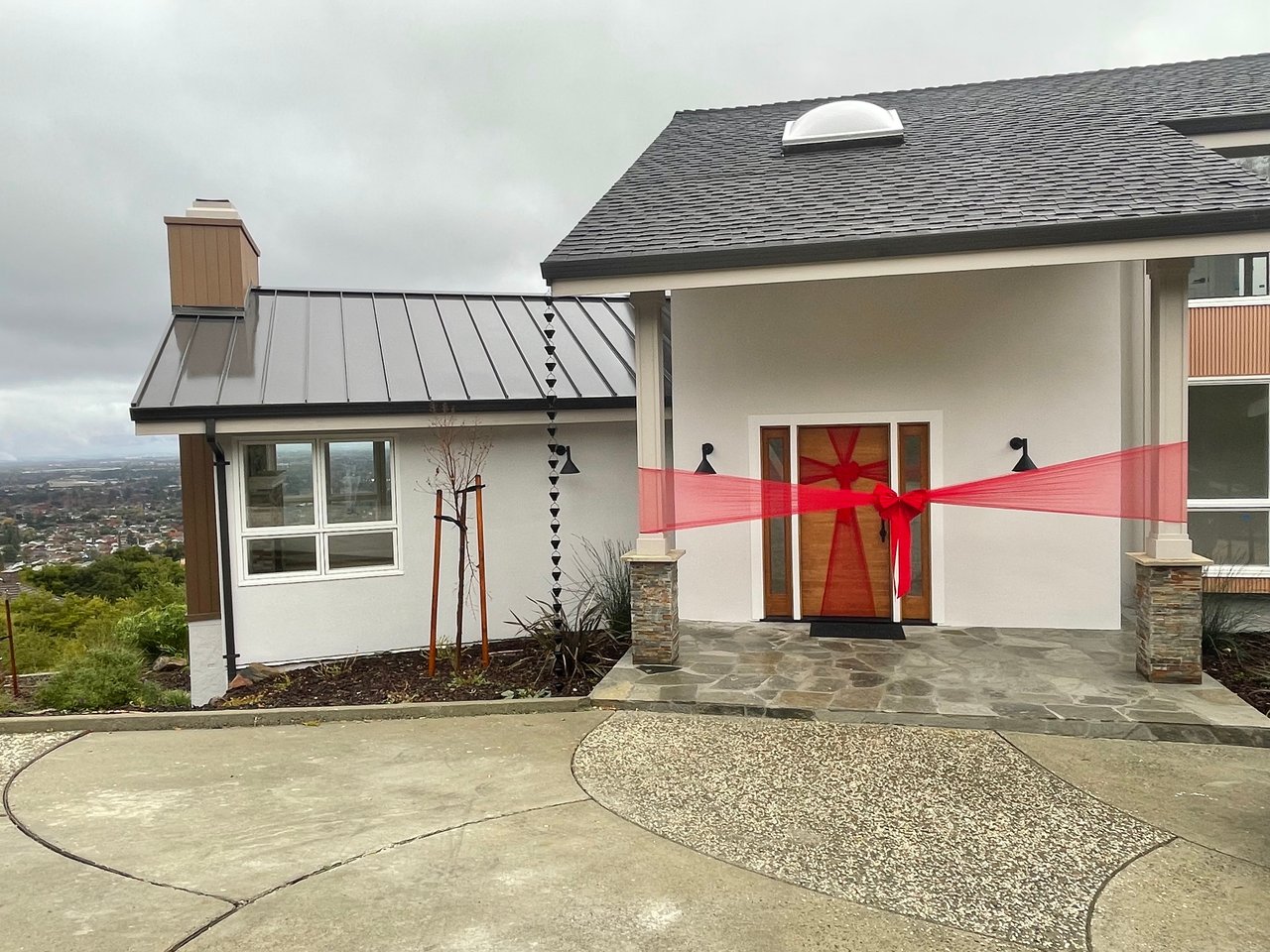 22061 Lindy Ln