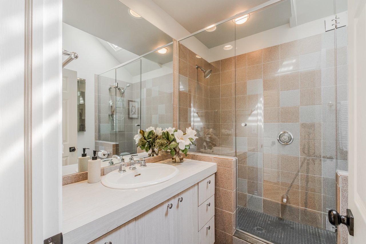 82 Waverley Rd