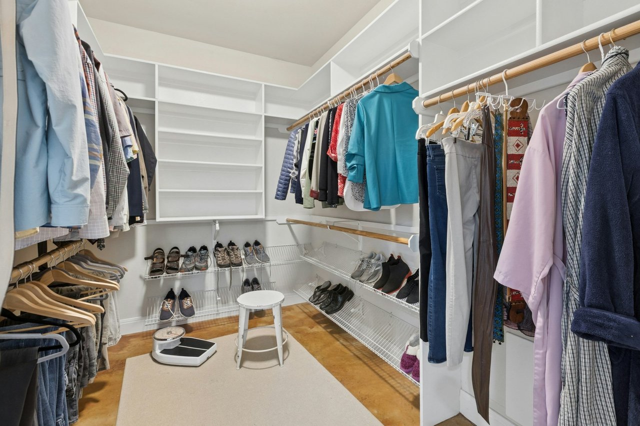 Westlake Area Property Available With City Views!