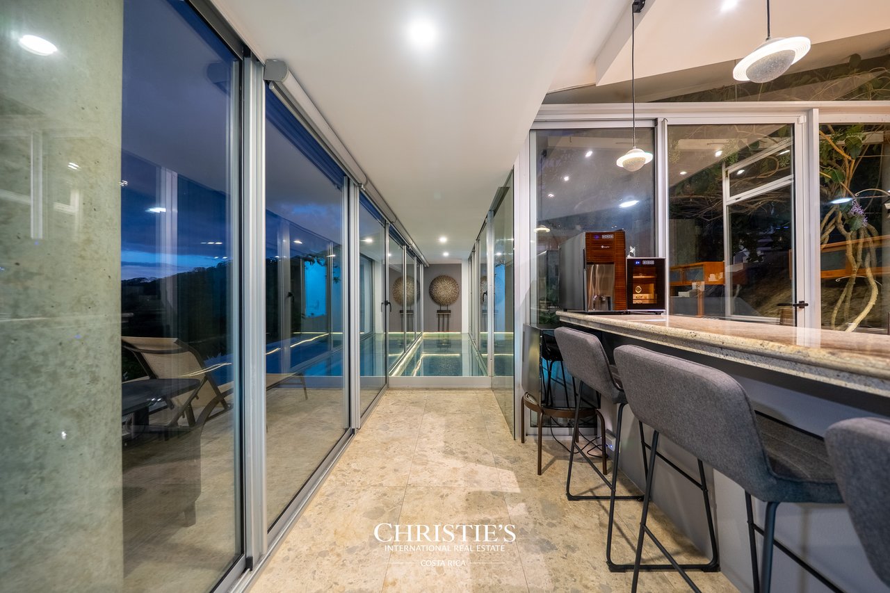 Glass House with Stunning Ocean Views and Award-Winning Design in Costa Rica, Guanacaste - Casa Holmes