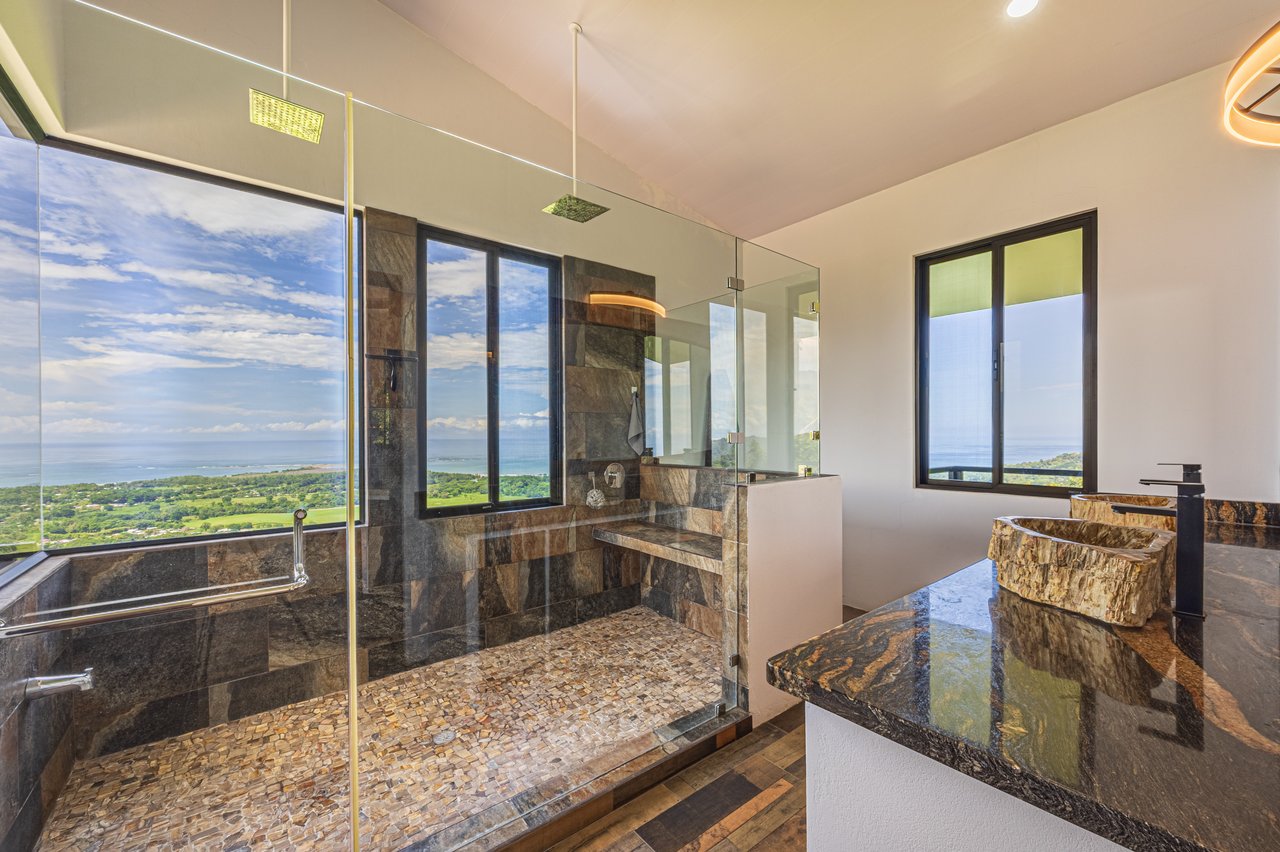 Casa Enigma - Iconic 180° Ocean View Home