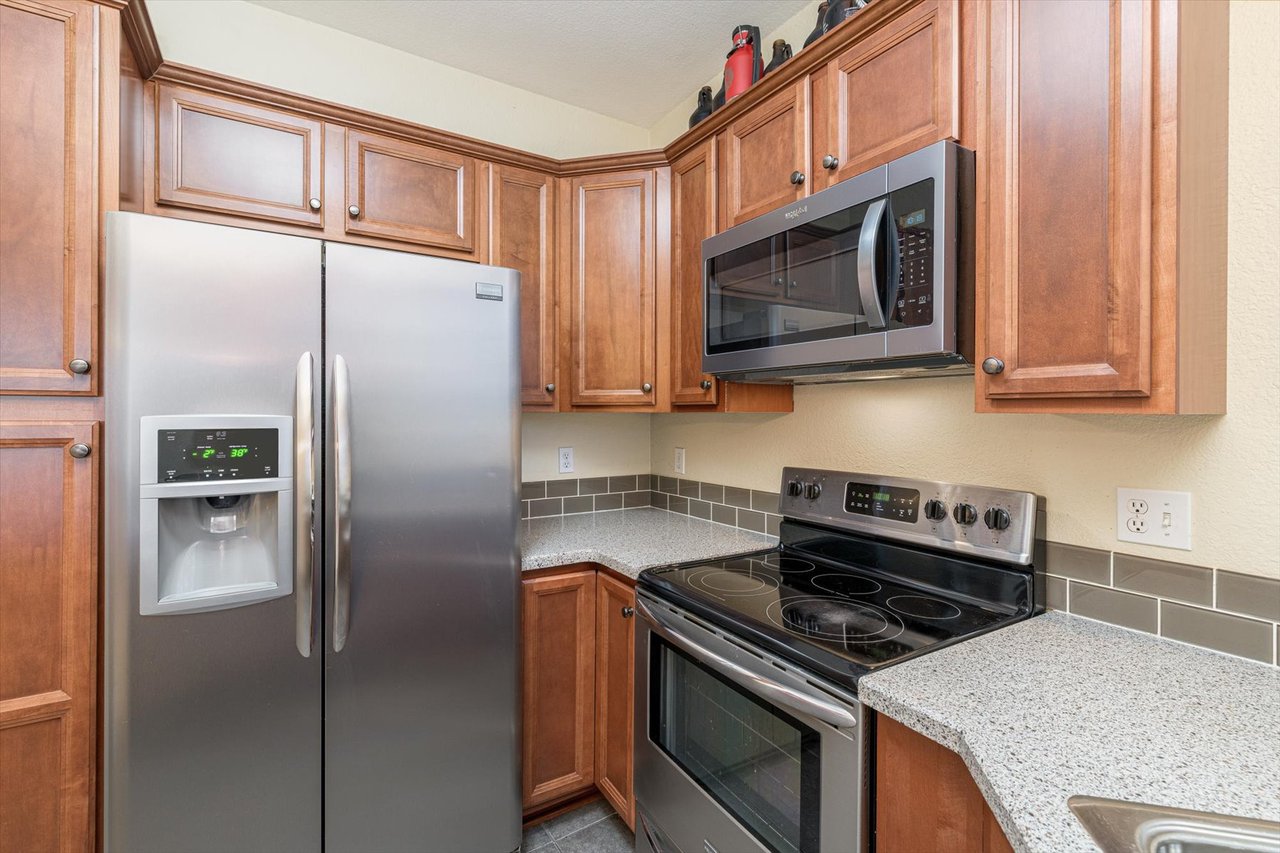 1681 W Canal Cir #124