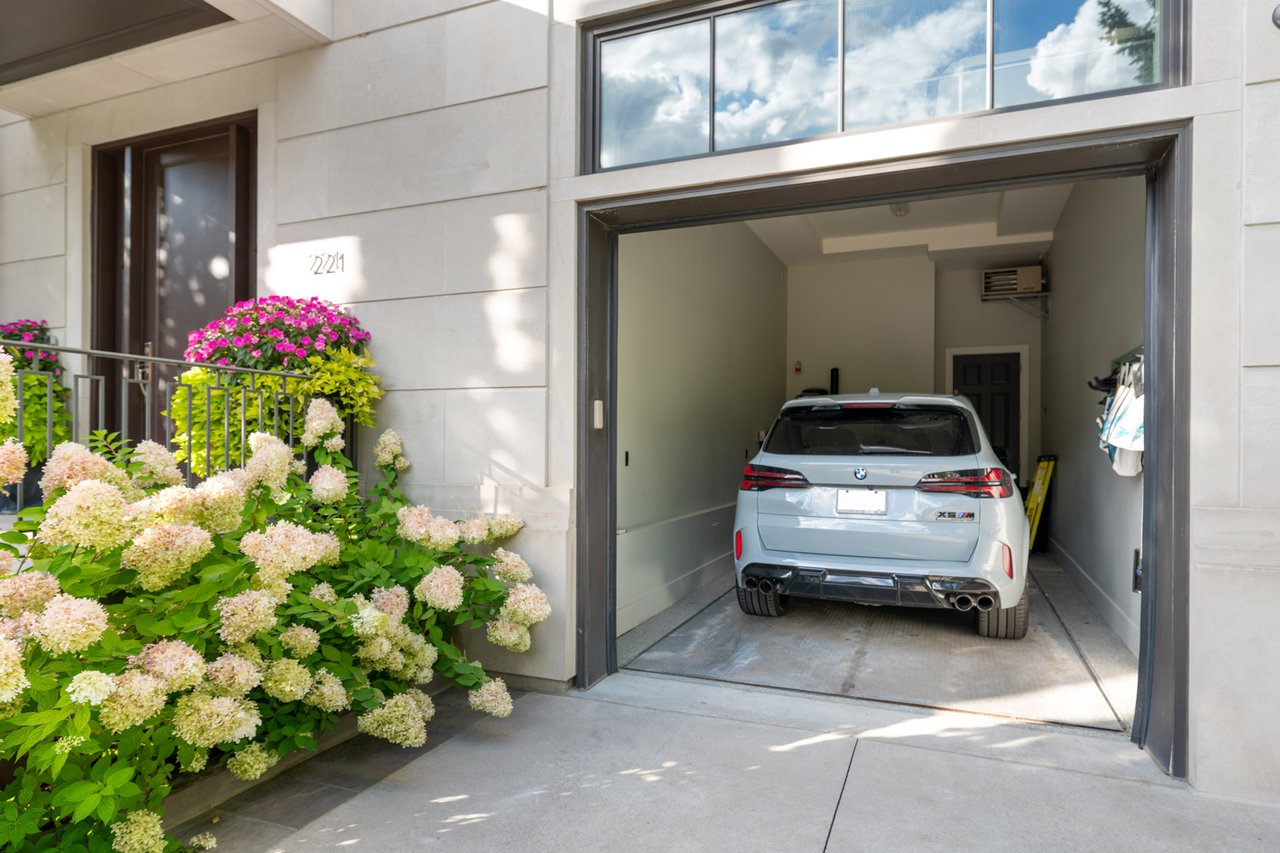221 Dunvegan Road