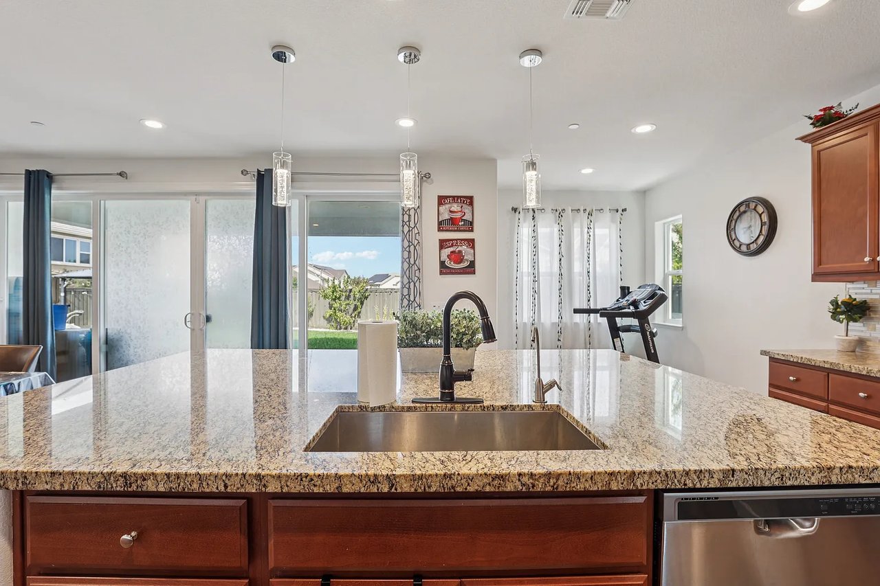2371 Rio Grande Dr
