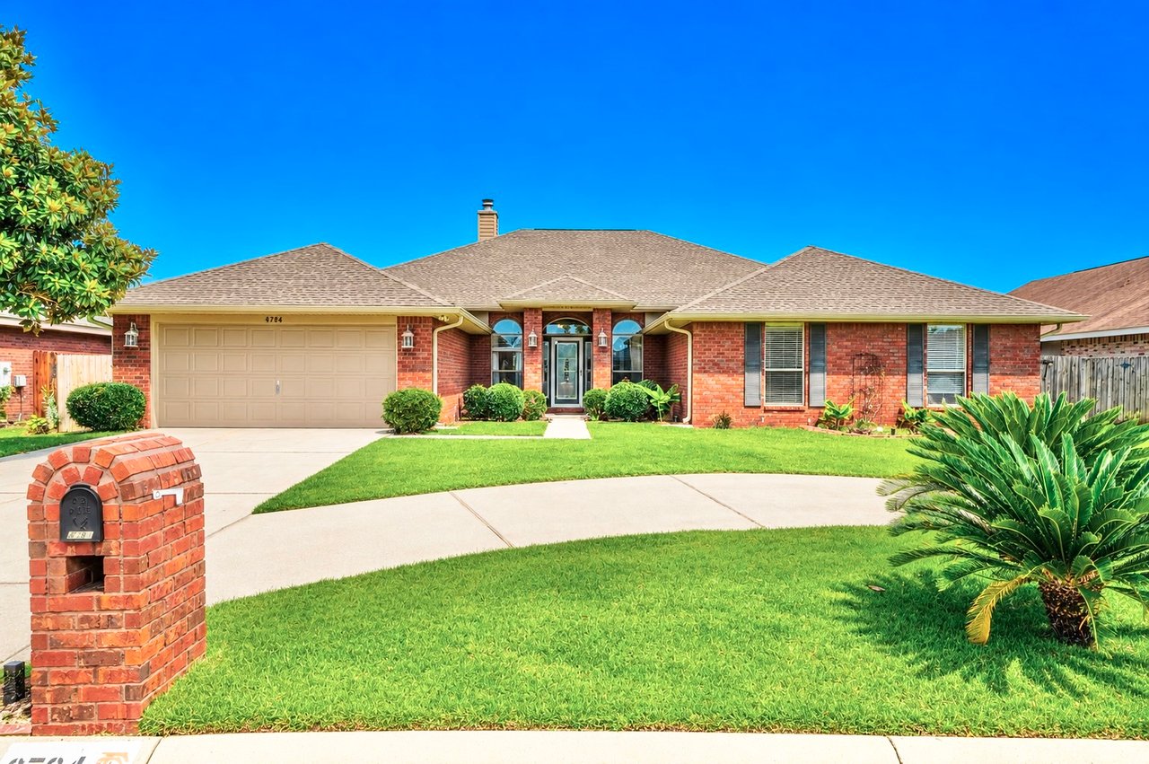 8784 Conquest Ct Pensacola FL 32506