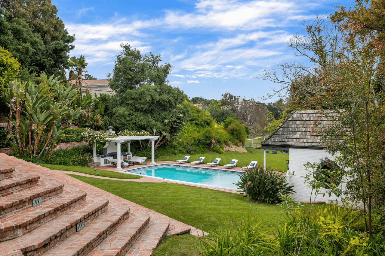 10981 Bellagio Rd