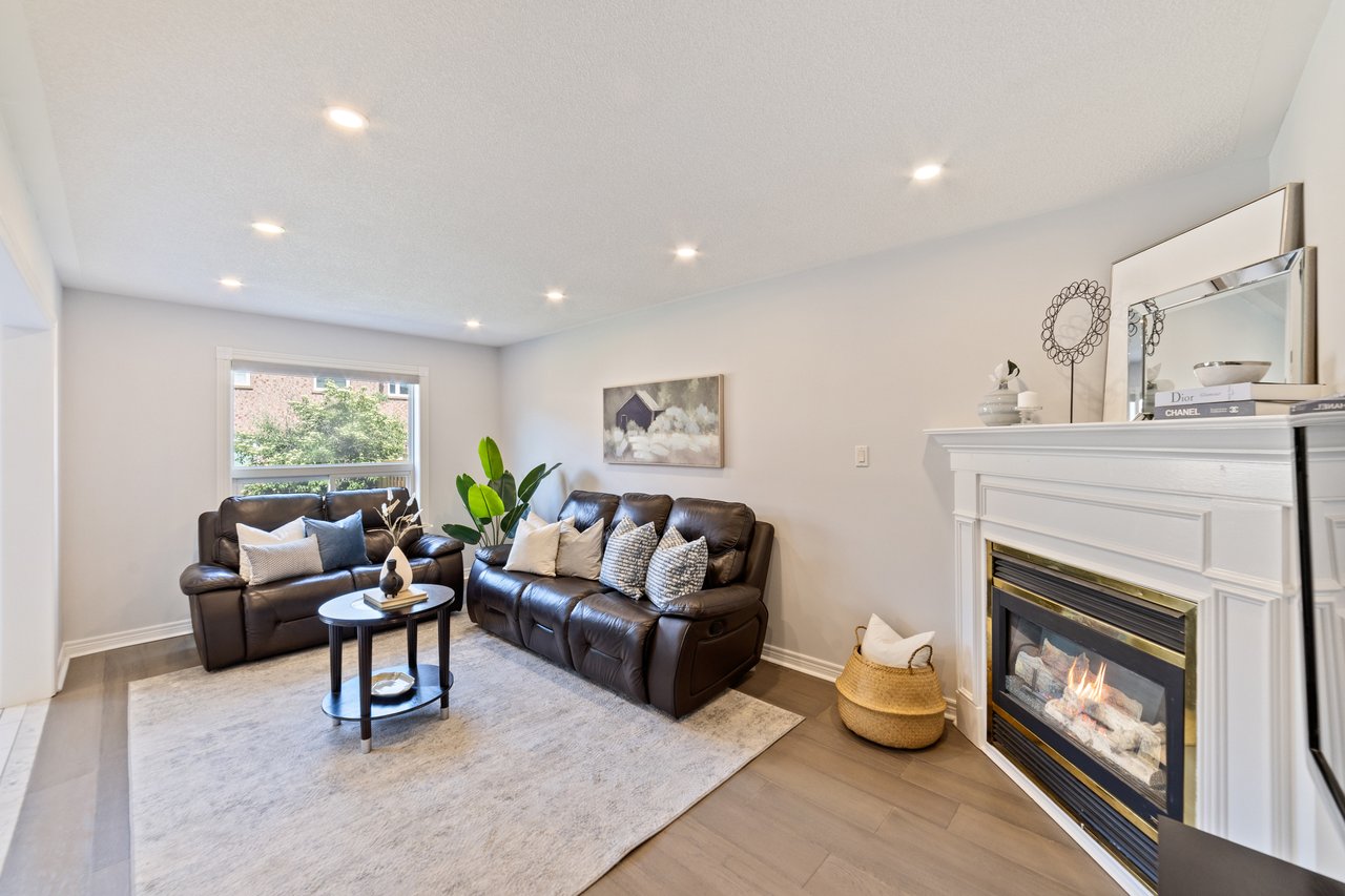 6837 Lisgar Drive