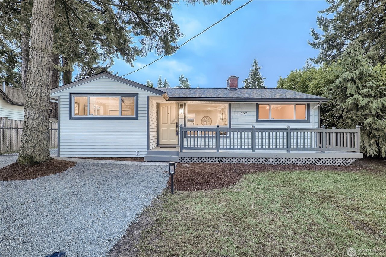 1337 N 167th Street