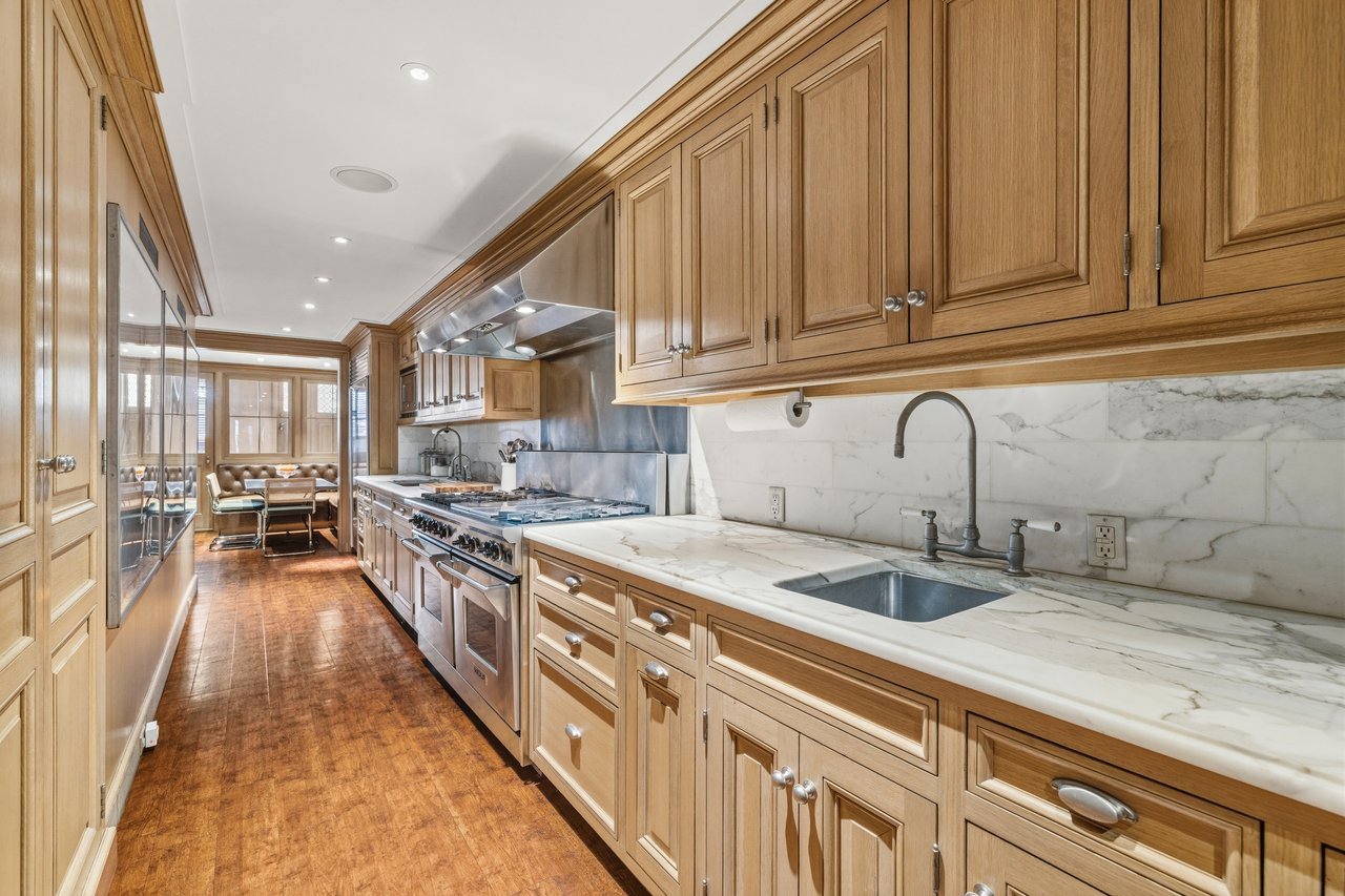 126 East 74th Street