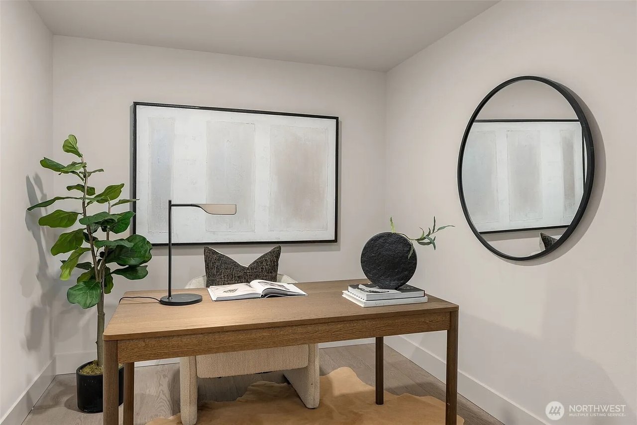 238 4th Avenue #300