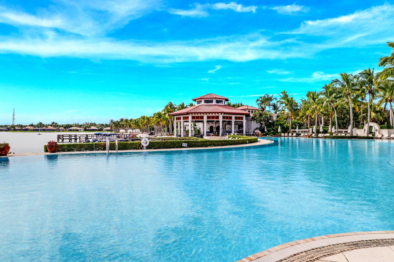 Miromar Lakes Beach & Golf Club - Costa Amalfi