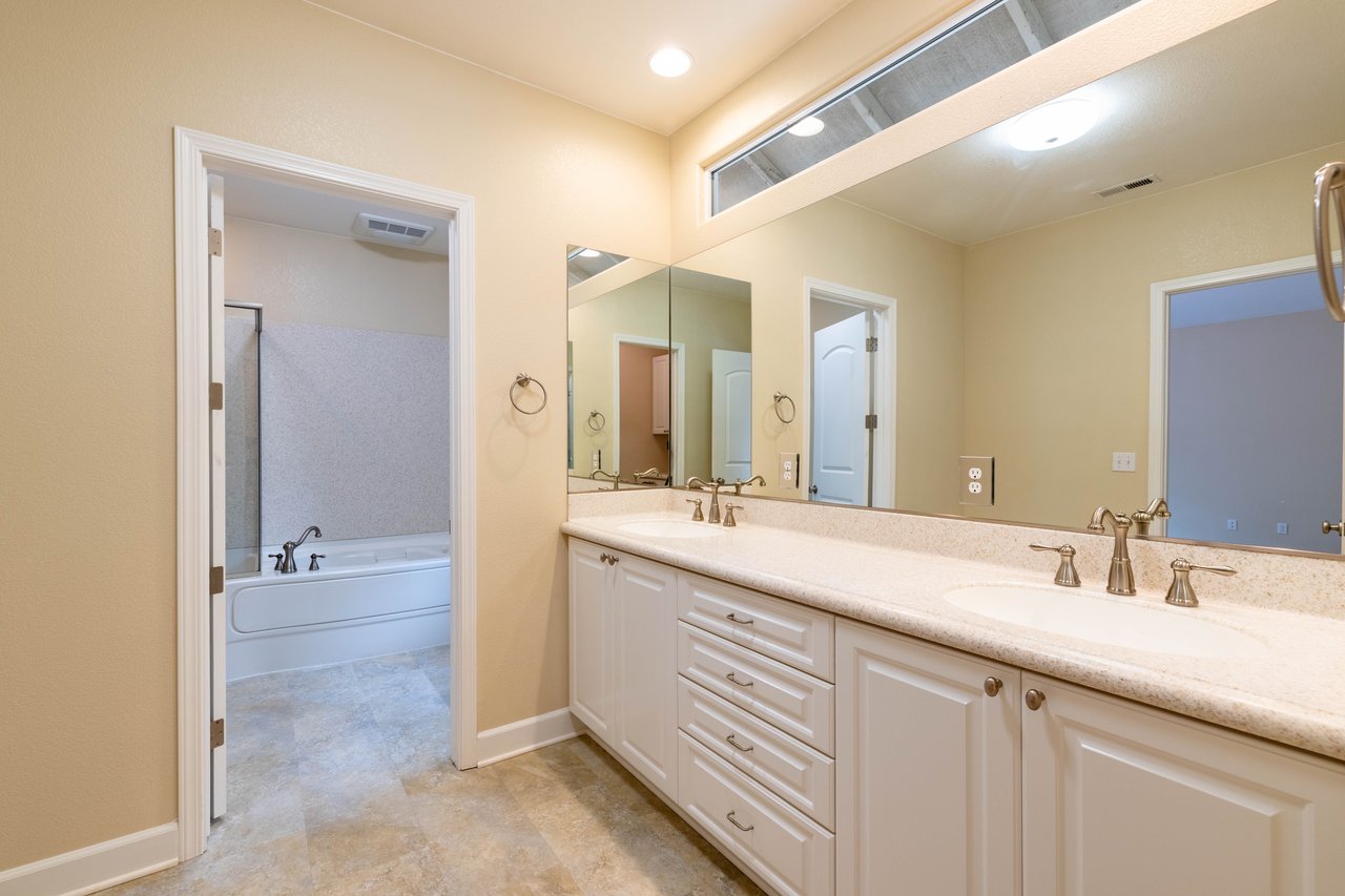 Pine Grove Beauty-Peace and Tranquility 